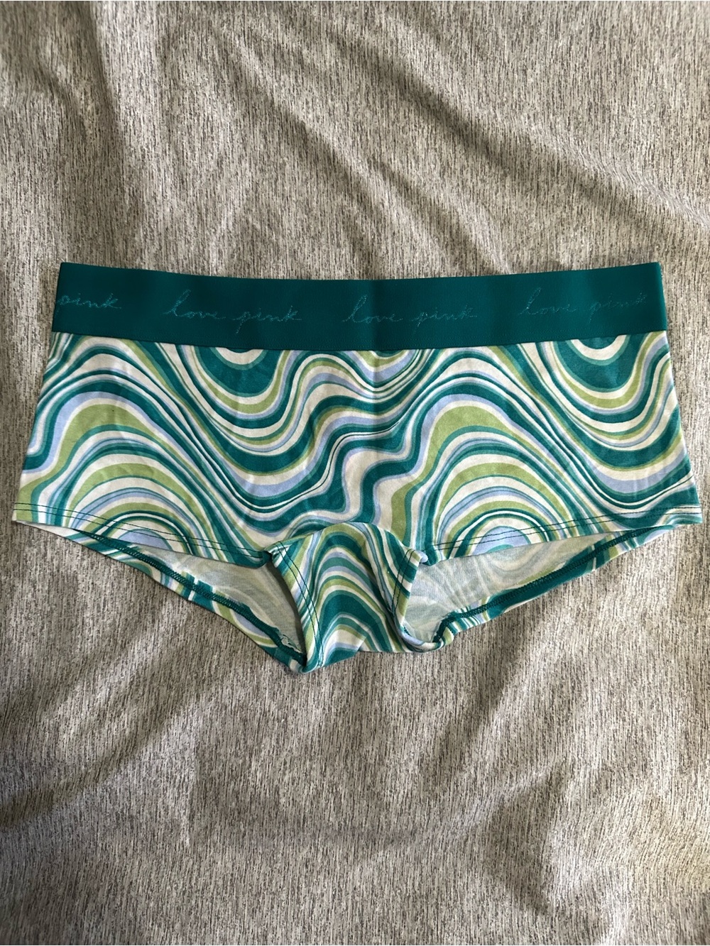 PINK Victoria's Secret Teal, Green & White Wave-Print Shortie Panty Size M NWT